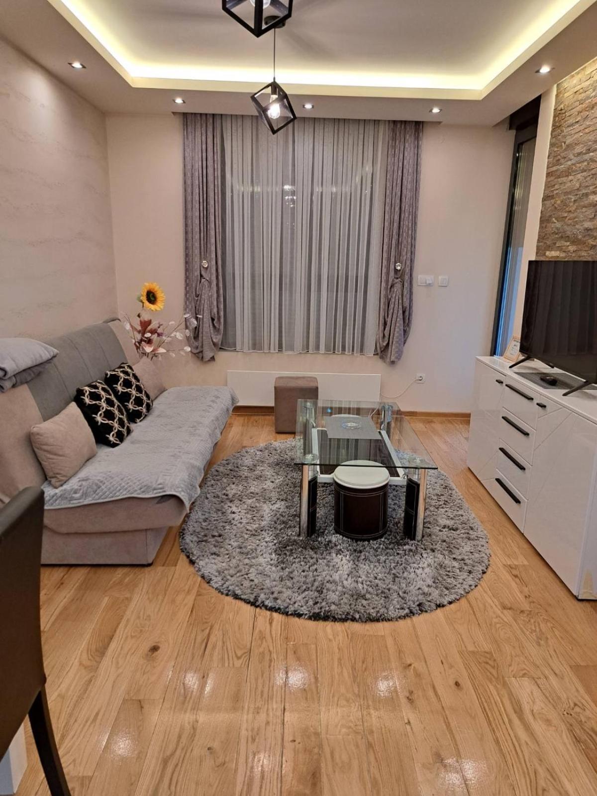 Apartment Iskra *
